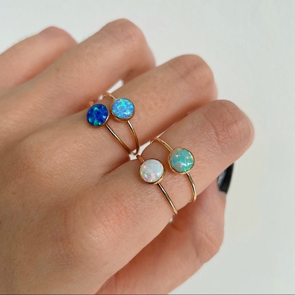 14K Gold Filled Round Opal Ring - Picture 3 of 7